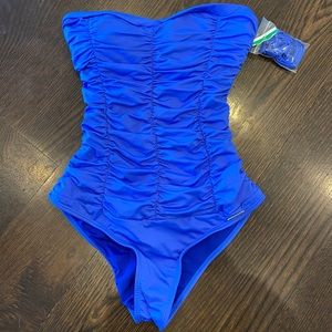 Saha NEW Ruched One-piece swimsuit